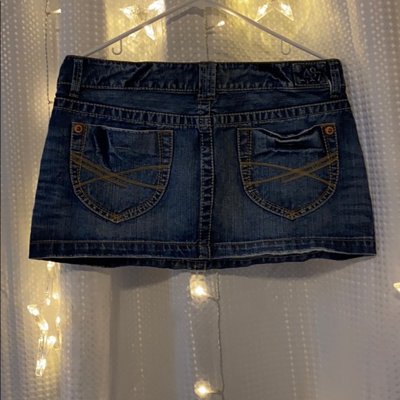 Skirt - Picture 2 of 2